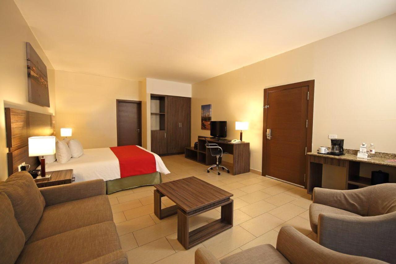 Victoria Hotel And Suites Panama Екстер'єр фото